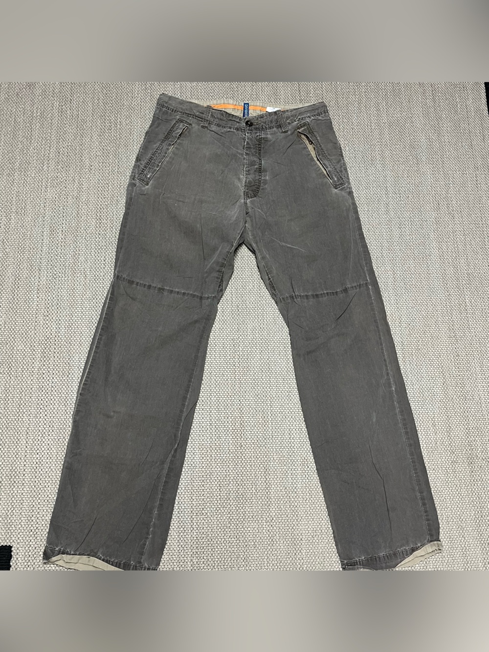 H&M Divided Men's 32" Dark Khaki Carpenter Straight Leg Pants